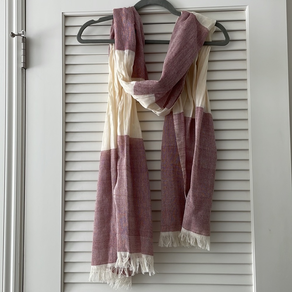 Cream and Red Linen Scarf
